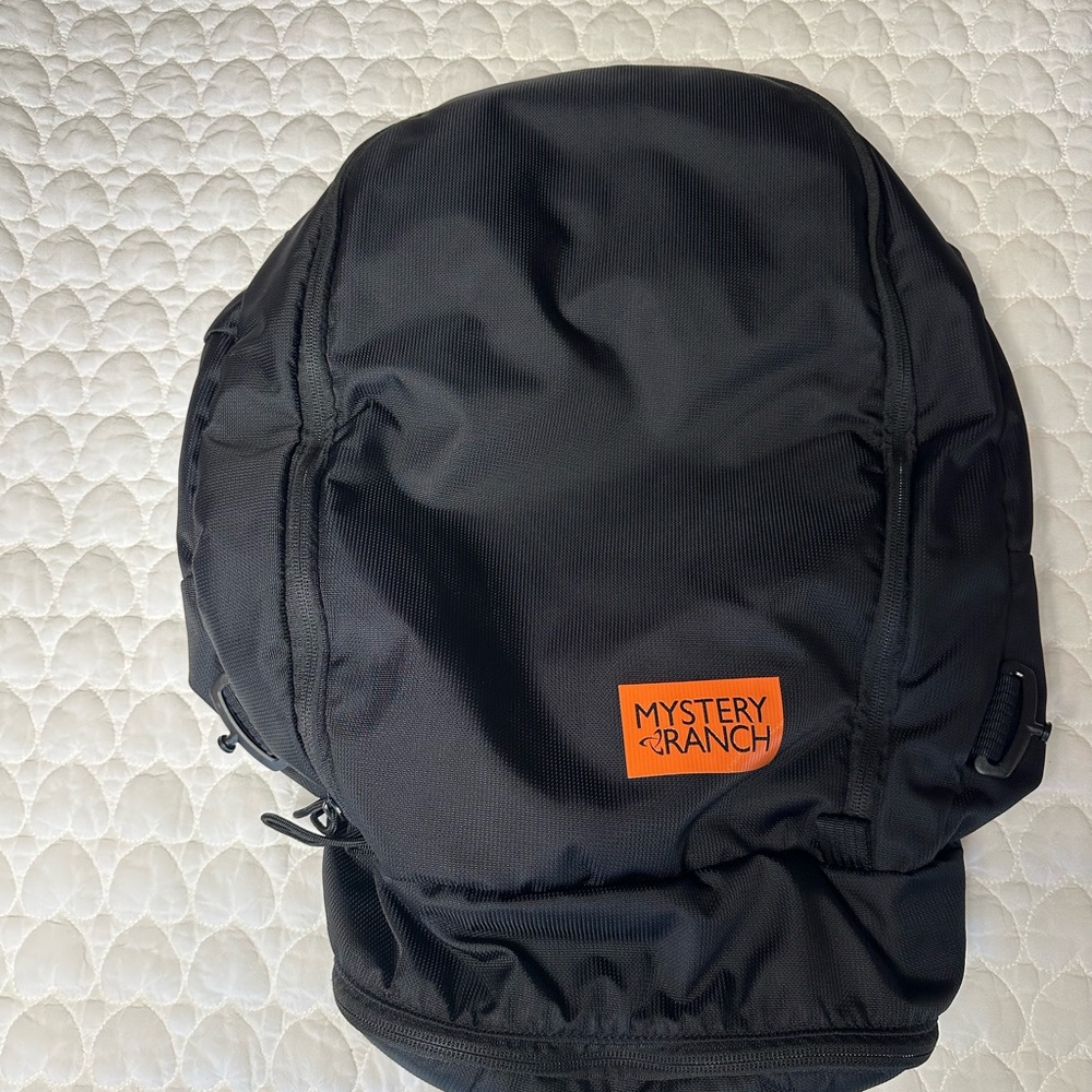 Mystery Ranch Black Mission Stuffle 30L